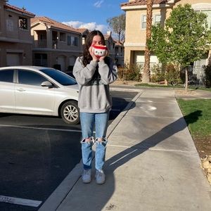 Meet your Posher, Clara